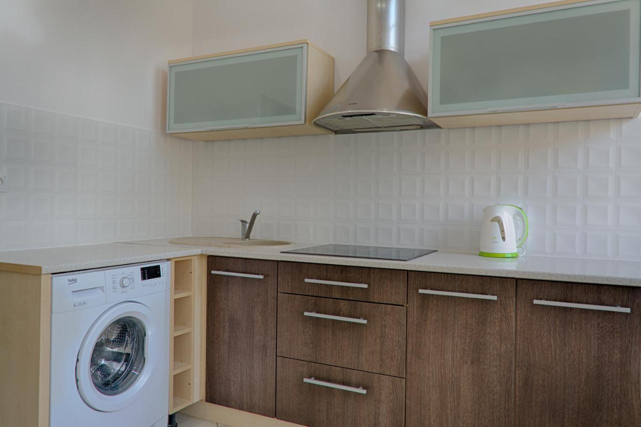 Apartament Sto Metrow Od Morza Swinoujscie Exterior photo